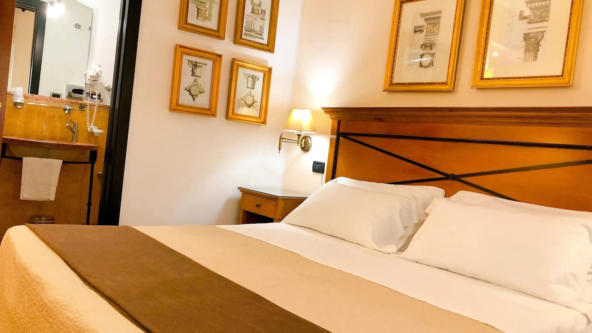 Hotel Florio Opera Palermo Central 3*,